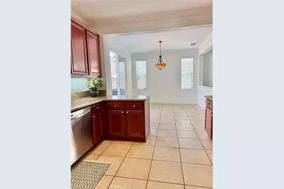 32587 Winterberry Ln, Lake Elsinore, CA 92532 - Photo 8