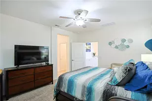 7060 Montecito Ln, Eastvale, CA 92880 - Photo 16