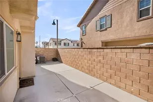 16064 Symphony Ln, Fontana, CA 92336 - Photo 24