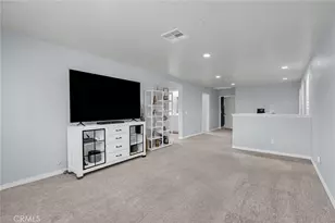 16064 Symphony Ln, Fontana, CA 92336 - Photo 14