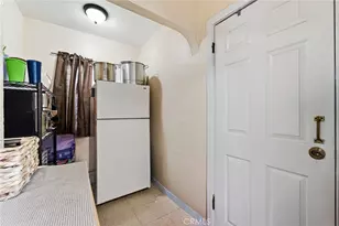 9231 Hunt Ave, South Gate, CA 90280 - Photo 28