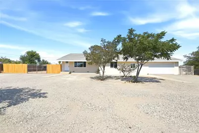 11498 Shahaptain, Hesperia, CA 92345 - Photo 2