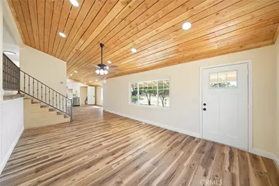 11498 Shahaptain, Hesperia, CA 92345 - Photo 4