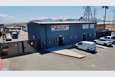 2821 Industrial Drive, Bloomington, CA 92316 - Photo 2