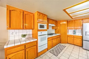 14348 Northpark, Hesperia, CA 92345 - Photo 12