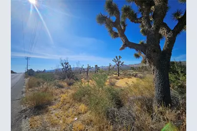 6961 Cherokee Trail, Yucca Valley, CA 92884 - Photo 2