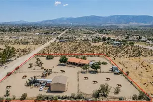 12274 Mountain, Pinon Hills, CA 92372 - Photo 6
