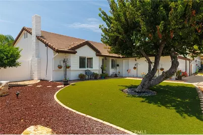 30763 Pyramid Point, Canyon Lake, CA 92587 - Photo 4