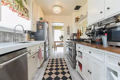 5554 Carson Road, Riverside, CA 92506 - Photo 8