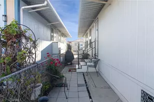 8811 Park, Bellflower, CA 90706 - Photo 18