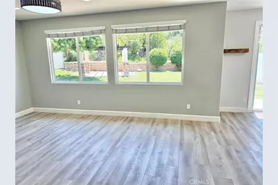 27617 Bottle Brush Way, Murrieta, CA 92562 - Photo 16
