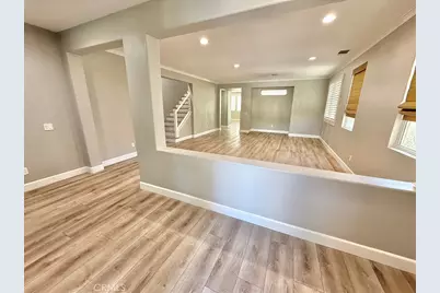 27617 Bottle Brush Way, Murrieta, CA 92562 - Photo 6