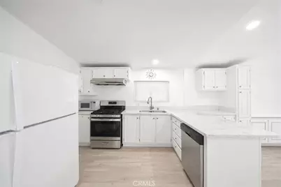 840 E Foothill Boulevard #197, Azusa, CA 91702 - Photo 16