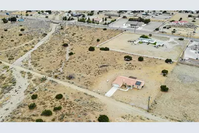 9570 Mescalero Rd, Phelan, CA 92371 - Photo 26