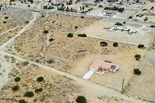 9570 Mescalero Rd, Phelan, CA 92371 - Photo 26