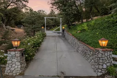 1611 Alberta Lane, Lake Arrowhead, CA 92352 - Photo 2