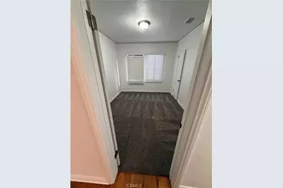 1654 N Marine, Wilmington, CA 90744 - Photo 6