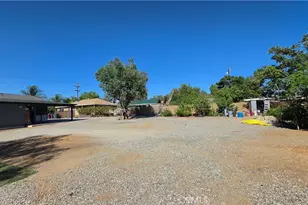 21975 Markham St, Perris, CA 92570 - Photo 14
