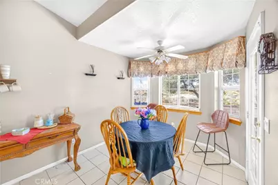 10505 Canyon, Oak Hills, CA 92344 - Photo 18