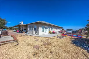 10505 Canyon, Oak Hills, CA 92344 - Photo 40