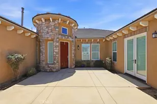 3086 Crystal Ridge Ln, Colton, CA 92324 - Photo 4