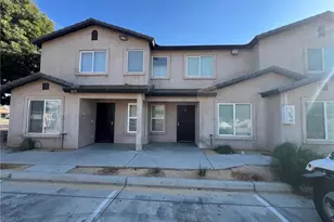 460 Oswell St, Bakersfield, CA 93307 - Photo 18
