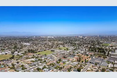 10530 Lakeside Drive #G, Garden Grove, CA 92840 - Photo 32
