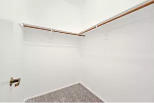 10530 Lakeside Dr, Garden Grove, CA 92840 - Photo 22