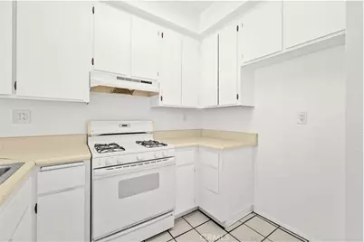 10530 Lakeside Drive #G, Garden Grove, CA 92840 - Photo 10