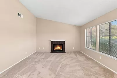 1855 E Avenue R2, Palmdale, CA 93550 - Photo 6