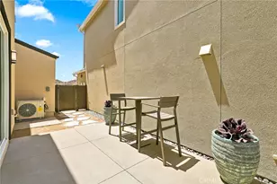 27247 Reed Ln, Valencia, CA 91381 - Photo 24