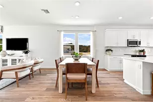 27604 Barefoot Pl, Valencia, CA 91381 - Photo 18