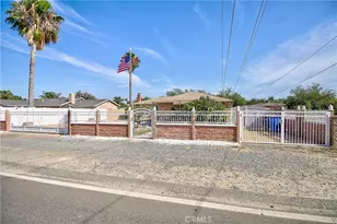 10884 Cypress Ave, Riverside, CA 92505 - Photo 2