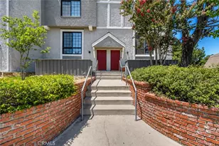 18100 Burbank, Tarzana, CA 91356 - Photo 6