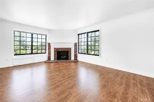 18100 Burbank, Tarzana, CA 91356 - Photo 22
