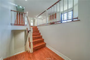 18100 Burbank, Tarzana, CA 91356 - Photo 8