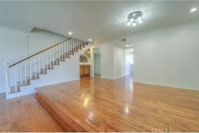 18100 Burbank #14, Tarzana, CA 91356 - Photo 18