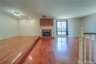 18100 Burbank, Tarzana, CA 91356 - Photo 10