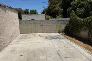 1932 W 84th, Los Angeles, CA 90047 - Photo 12