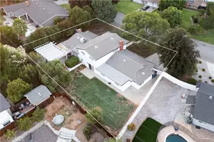 2350 Shadow Hill Dr, Riverside, CA 92506 - Photo 62