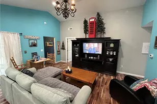 355 Georgia St, Big Bear Lake, CA 92315 - Photo 6