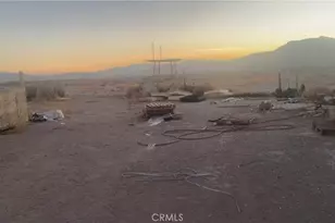 15220 Wolf Haven, Lucerne Valley, CA 92356 - Photo 2
