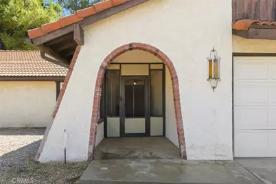 13689 Sarah Street, Yucaipa, CA 92399 - Photo 2