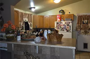 8833 Shawnee Ave, Riverside, CA 92503 - Photo 4