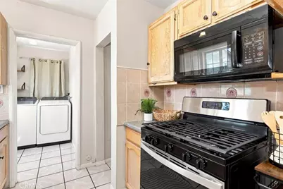 1315 Field Avenue, Inglewood, CA 90302 - Photo 20