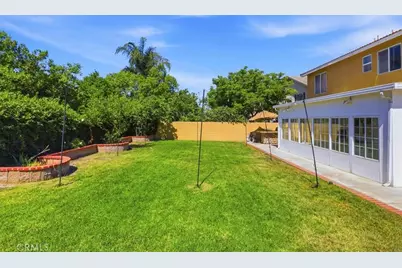 14993 Oak Spring, Fontana, CA 92336 - Photo 46