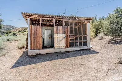 3303 Hwy 2, Wrightwood, CA 92379 - Photo 44