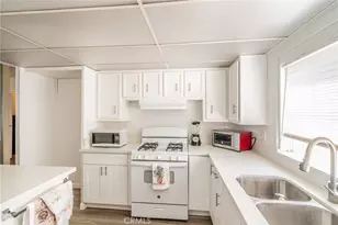 3303 Hwy 2, Wrightwood, CA 92379 - Photo 22