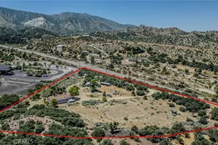3303 Hwy 2, Wrightwood, CA 92379 - Photo 52