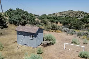 3303 Hwy 2, Wrightwood, CA 92379 - Photo 48